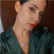 Laureanda in filologia moderna impartisce lezioni di latino